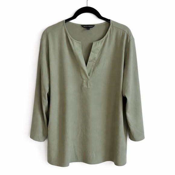 Banana Republic Tops - Banana Republic Sage Green Silky V-Neck Blouse Large